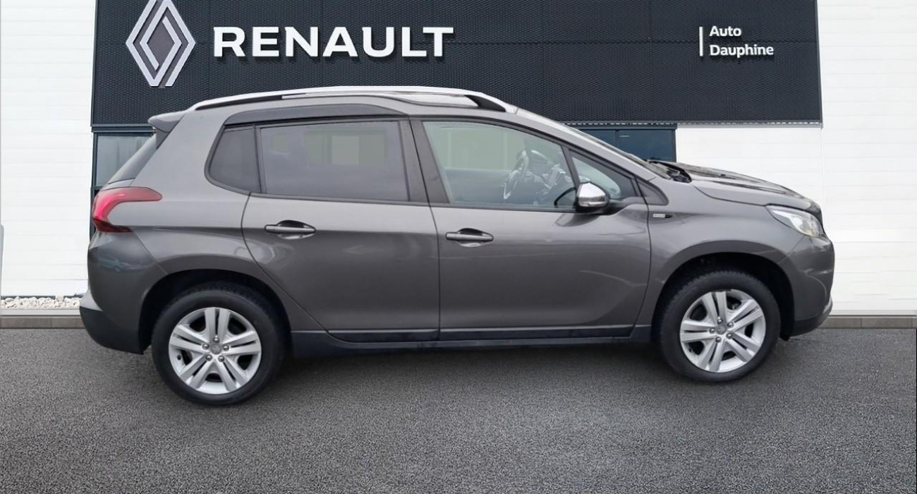 Peugeot 2008 1.2 PureTech 110ch S&S BVM5 Style 4