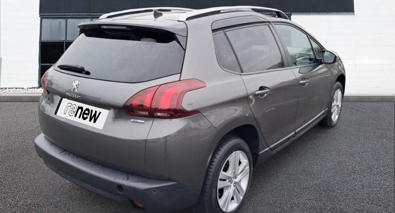 Peugeot 2008 1.2 PureTech 110ch S&S BVM5 Style 6