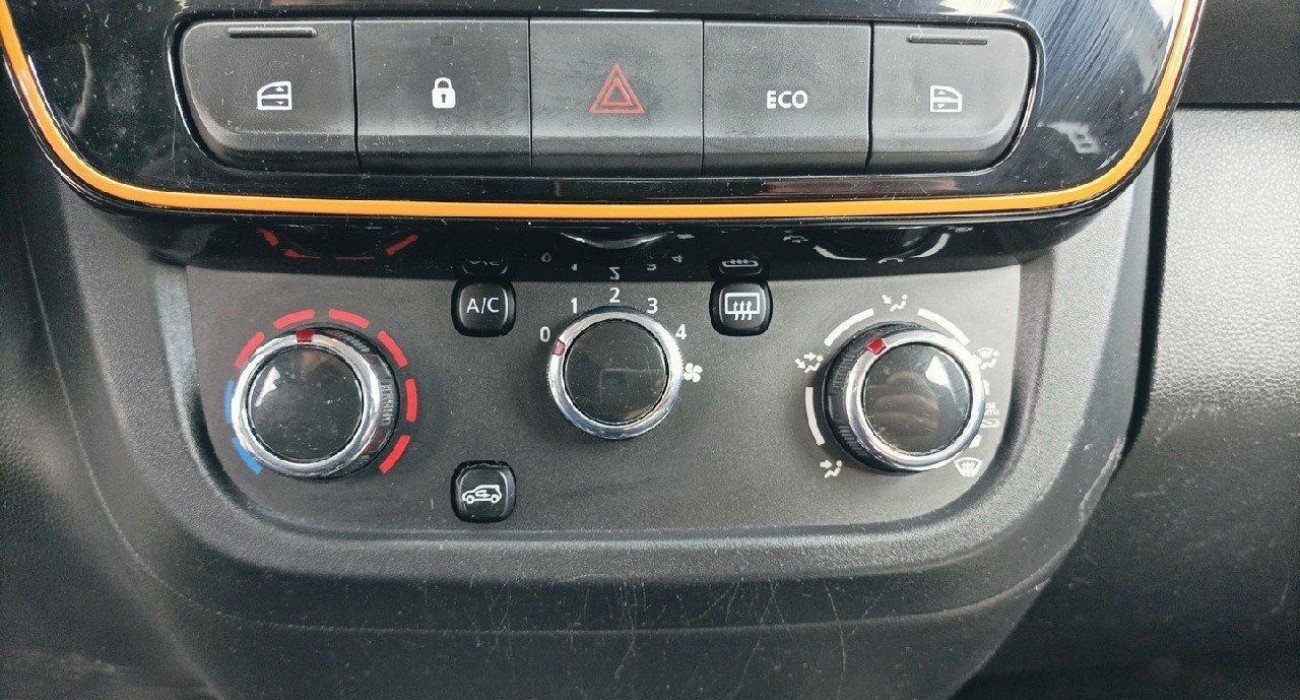Dacia SPRING Achat Intégral Confort Plus 7