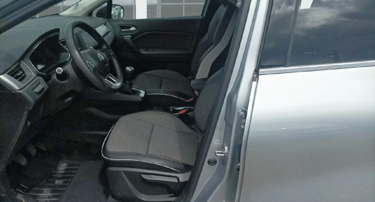 Renault CAPTUR TCe 100 GPL Intens 10