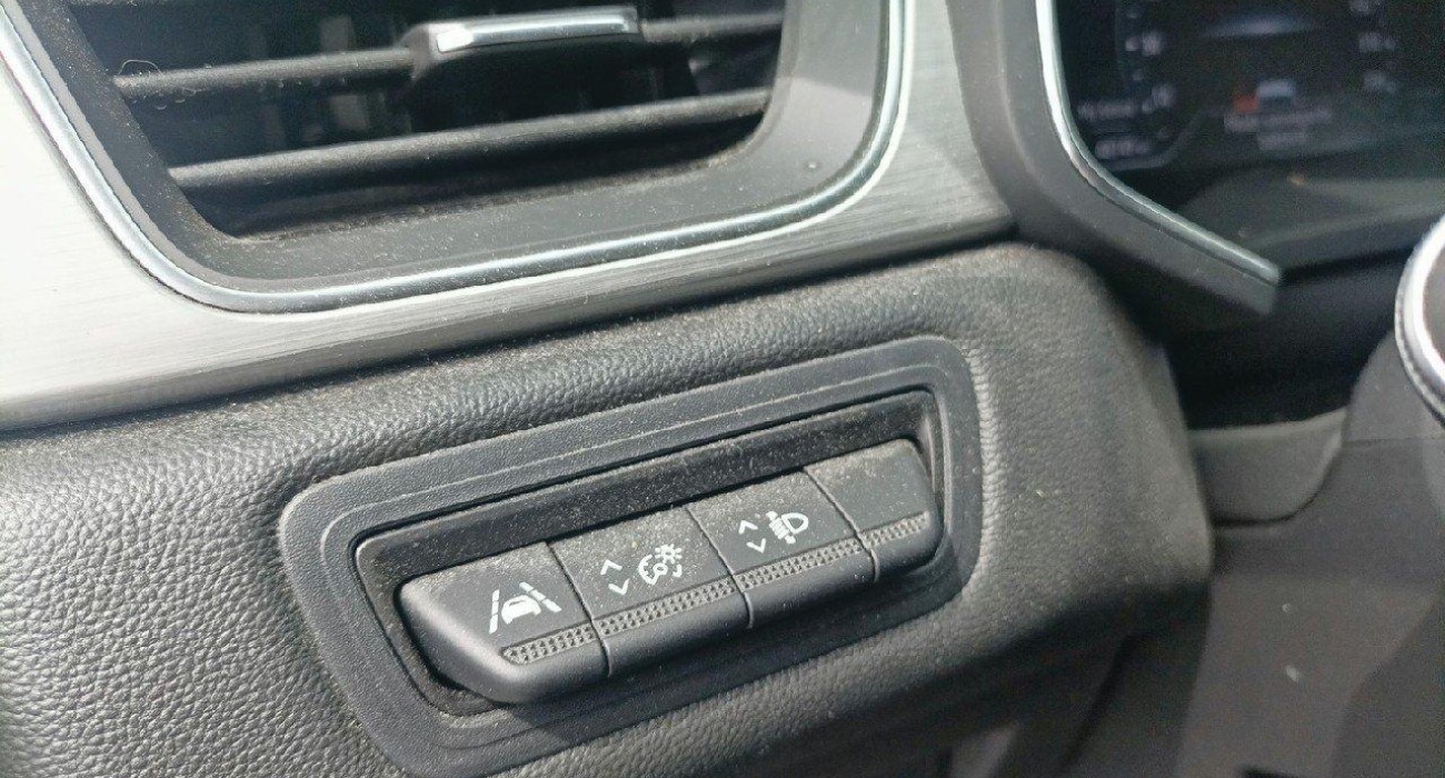 Renault CAPTUR TCe 100 GPL Intens 15