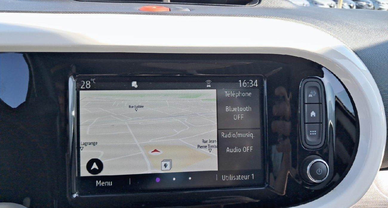 Renault TWINGO Twingo III Achat Intégral Intens 8