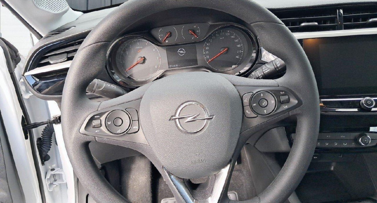 Opel CORSA 1.2 75 ch BVM5 11
