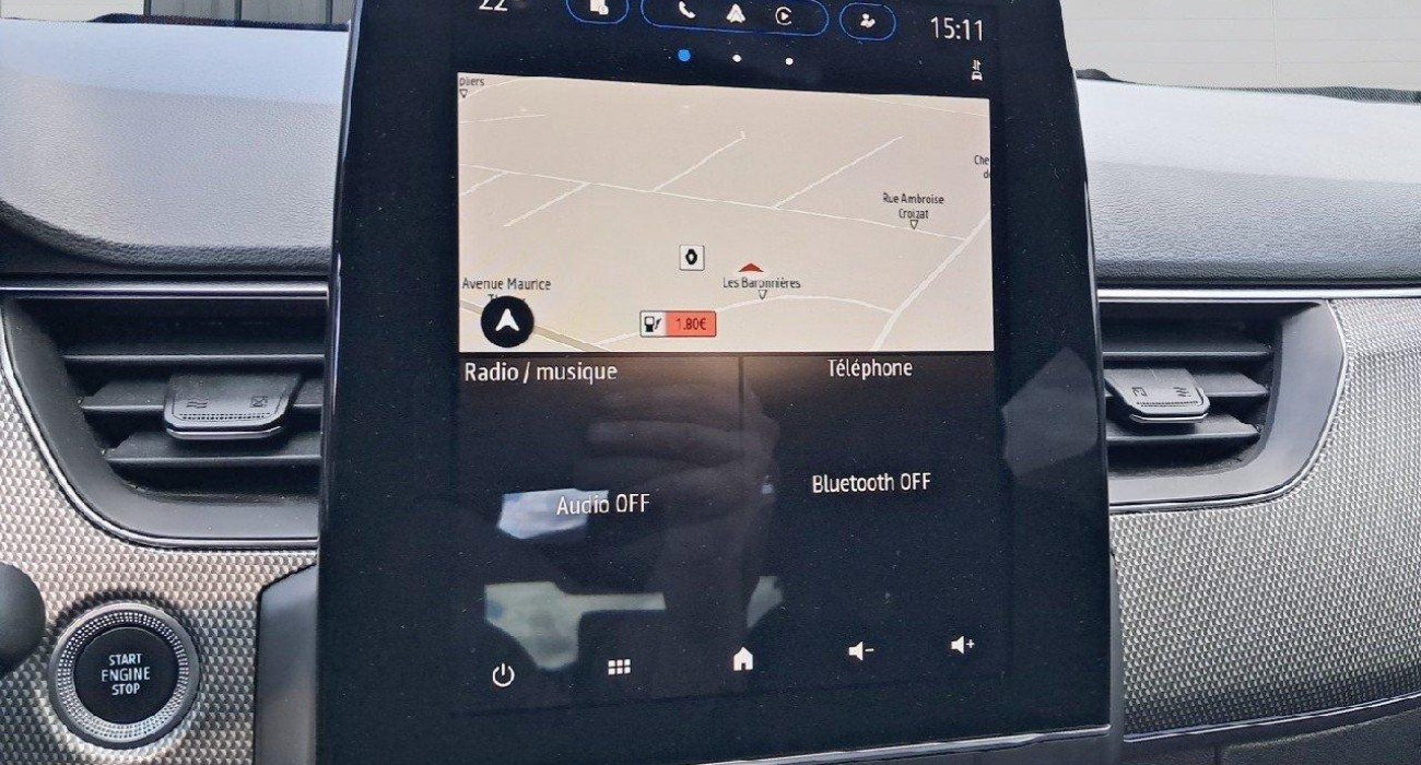 Renault ARKANA E-Tech 145 - 22 Techno 12