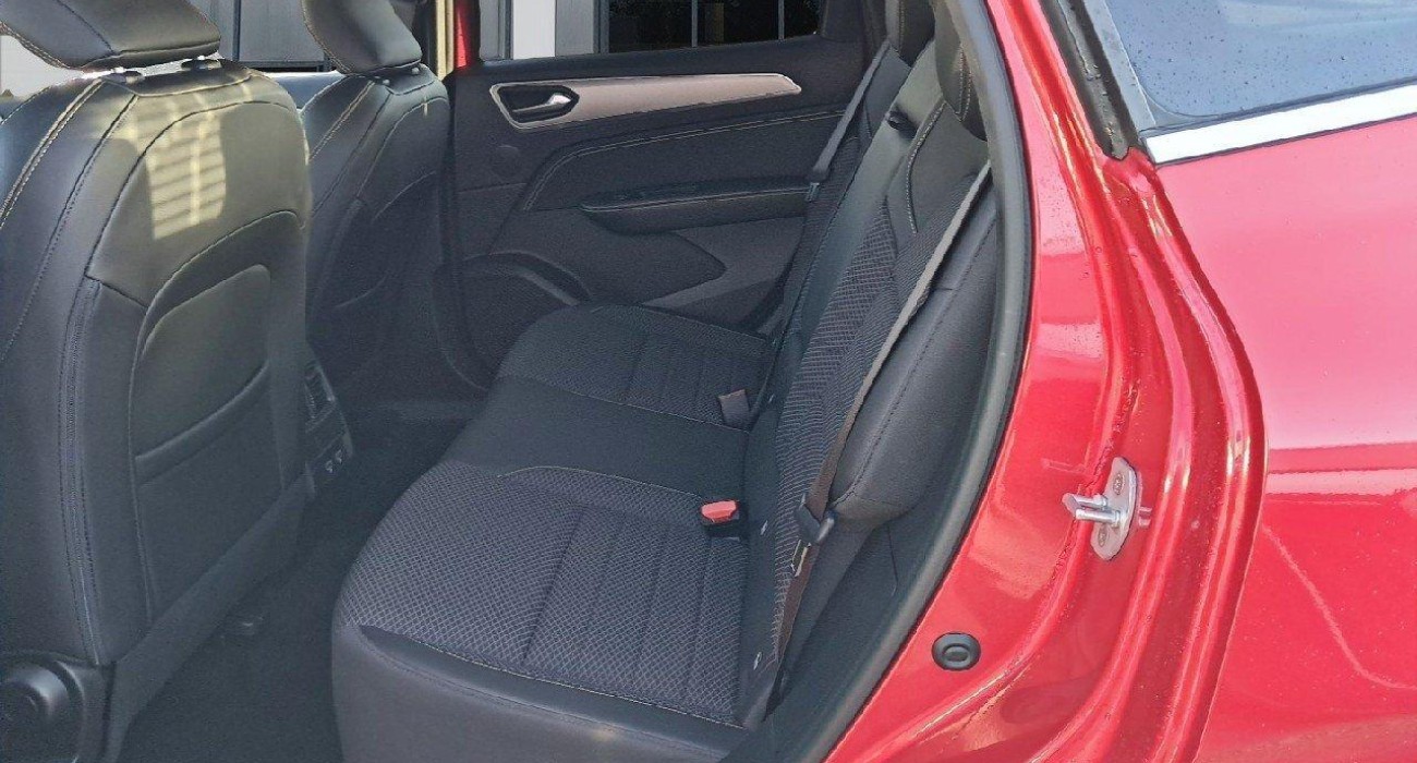 Renault ARKANA E-Tech 145 - 23 Techno 11