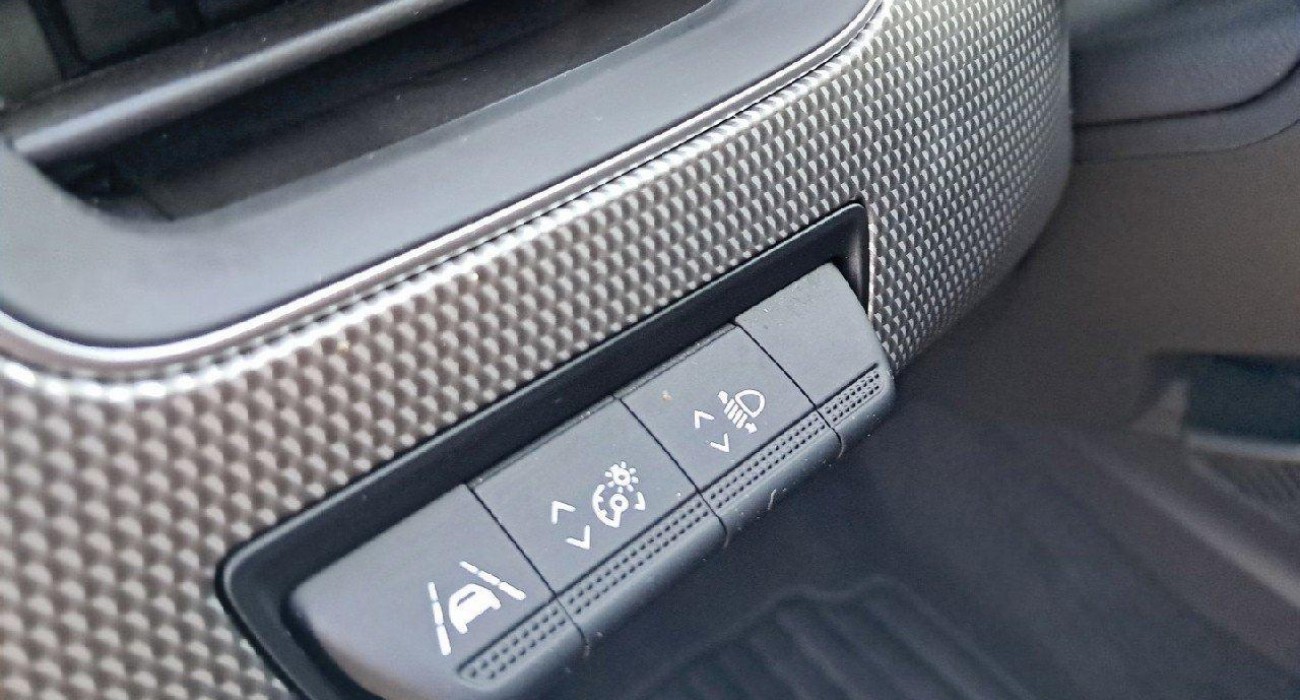 Renault ARKANA E-Tech 145 - 23 Techno 15