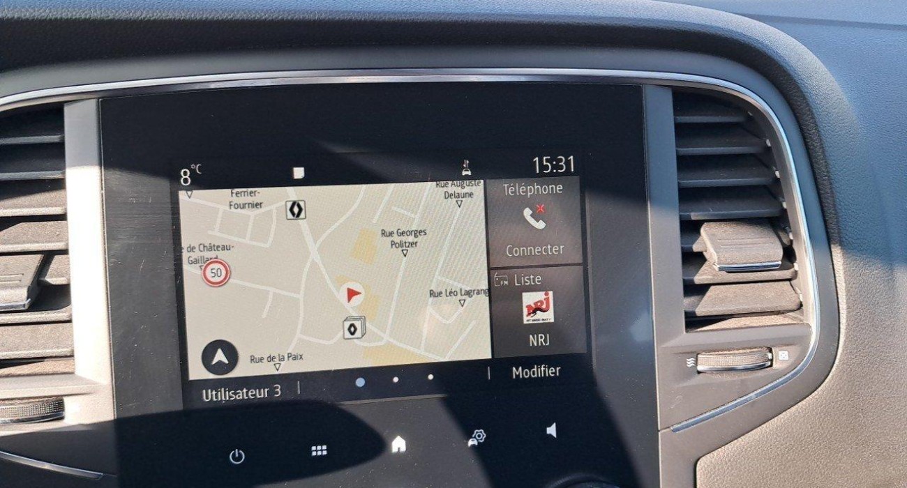 Renault MEGANE ESTATE Mégane IV Estate E-TECH Plug-In Hybride 160 Business 8