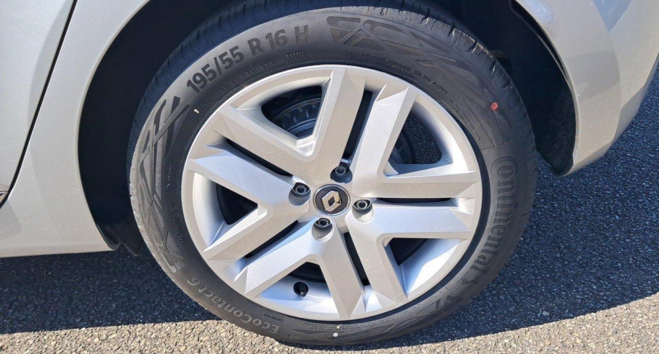 Renault CLIO Clio Blue dCi 100 - 21N Business 9