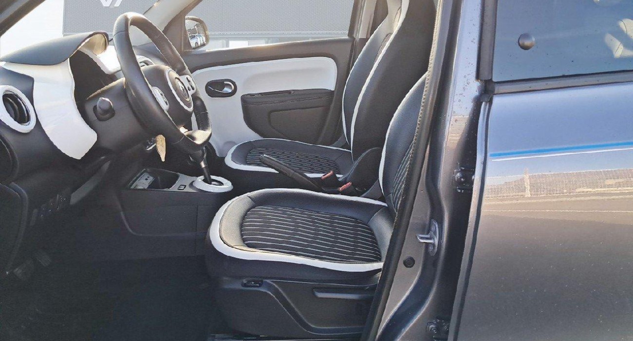 Renault TWINGO Twingo III Achat Intégral Intens 10
