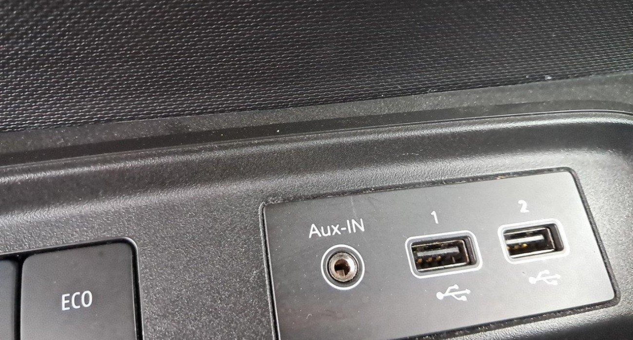 Renault TWINGO Twingo III Achat Intégral Zen 15