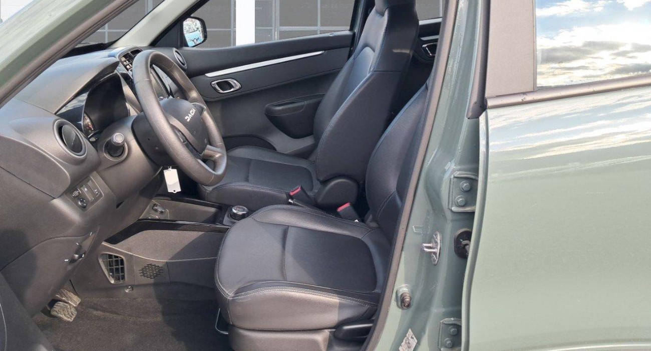 Dacia SPRING Expression 10