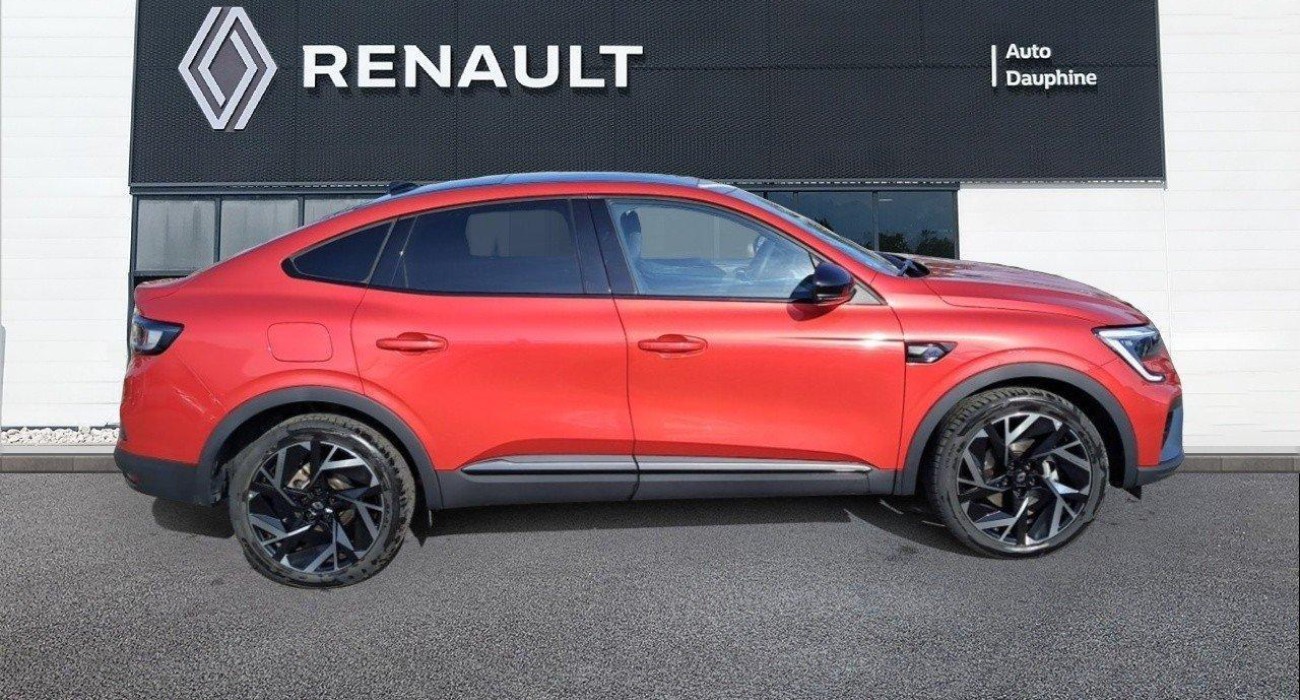 Renault ARKANA E-Tech 145 - 23 esprit Alpine 2