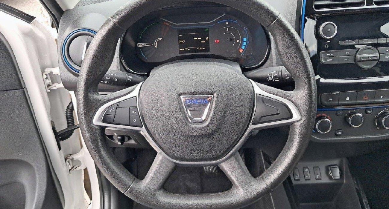 Dacia SPRING Achat Intégral Confort 6