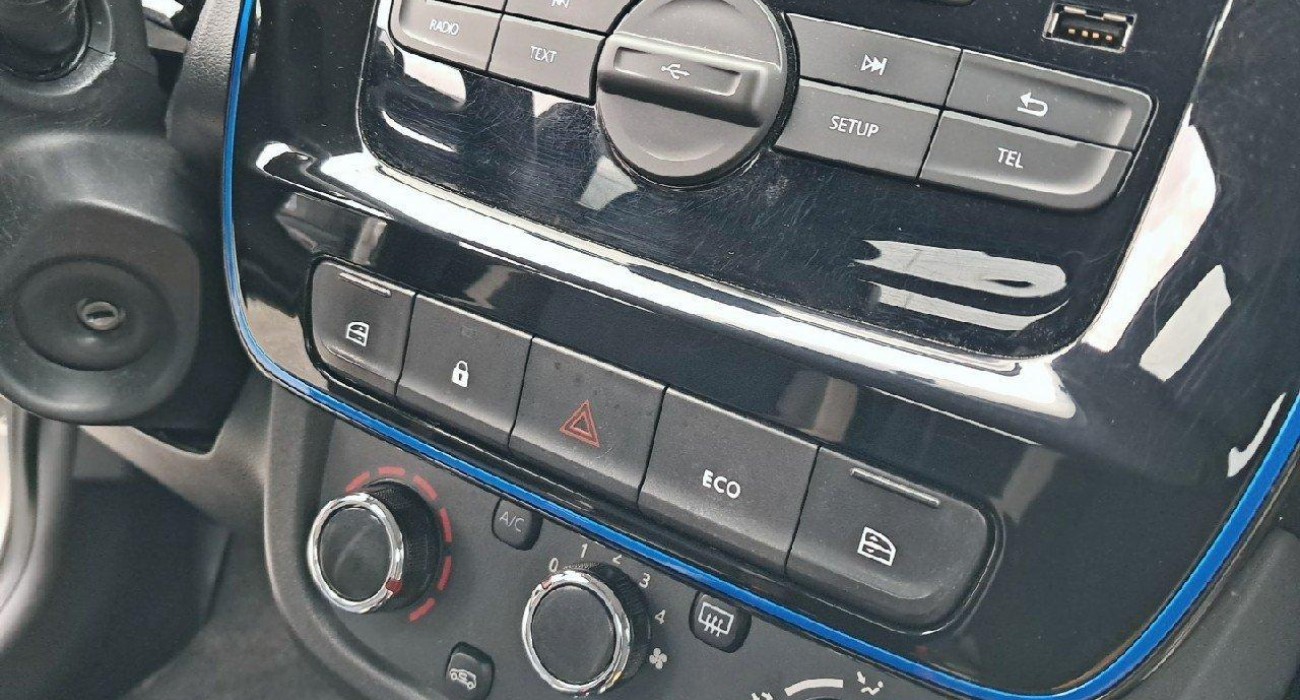 Dacia SPRING Achat Intégral Confort 9