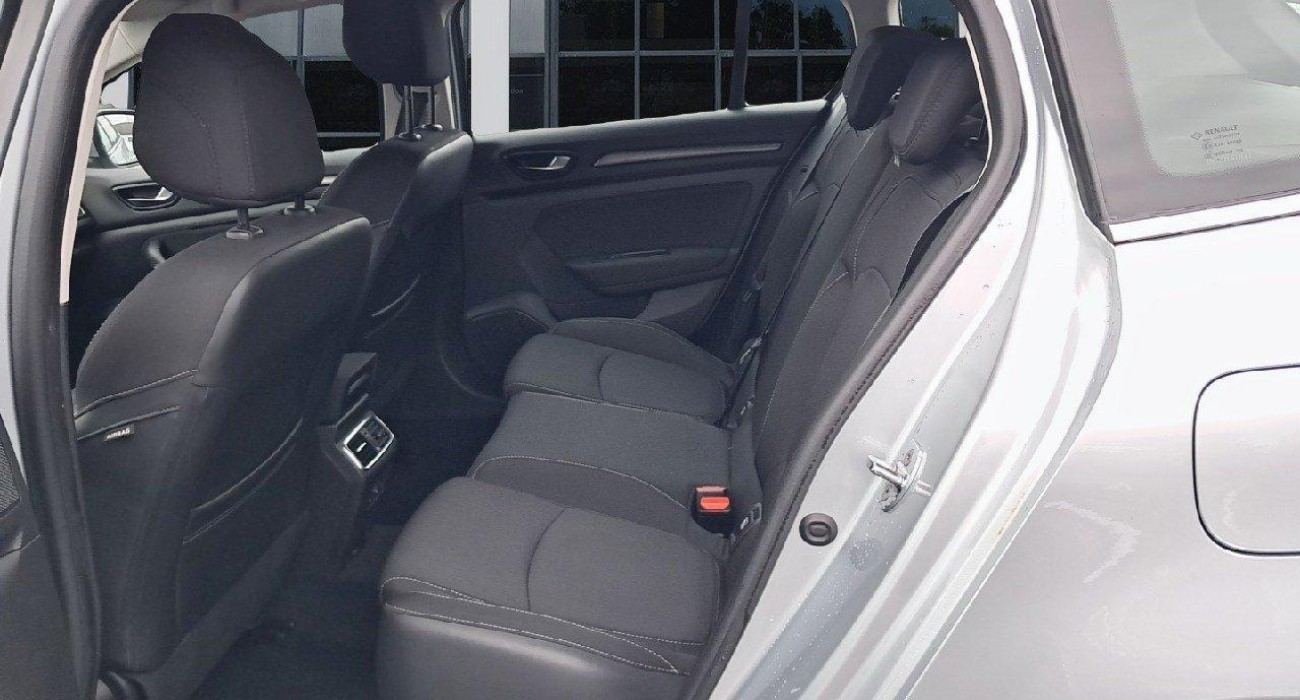 Renault MEGANE ESTATE Mégane IV Estate E-TECH Plug-In Hybride 160 Business 11