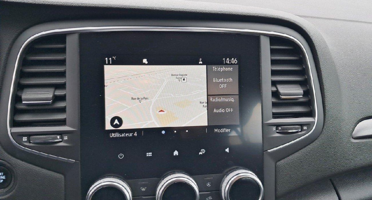 Renault MEGANE ESTATE Mégane IV Estate E-TECH Plug-In Hybride 160 Business 8