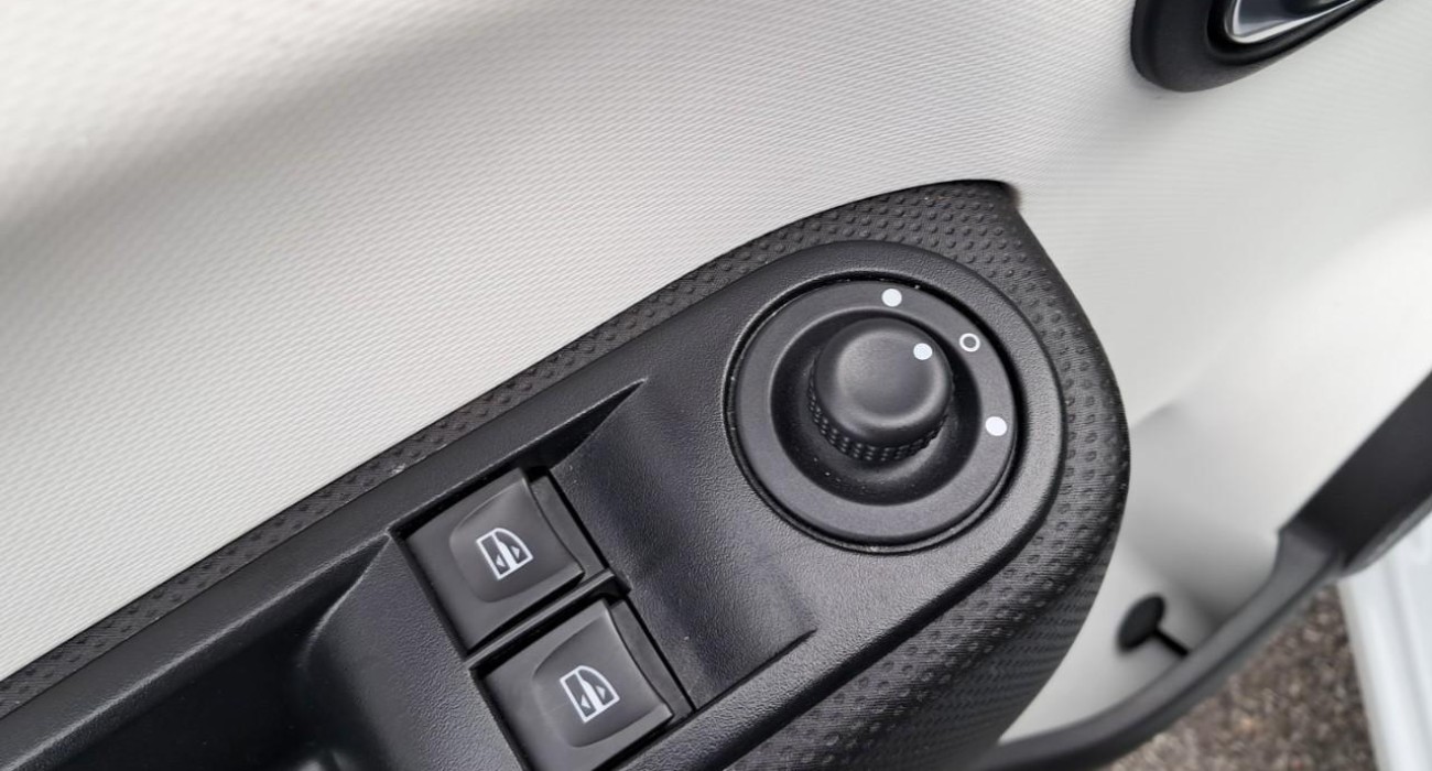 Renault TWINGO Twingo III Achat Intégral - 21 Zen 9