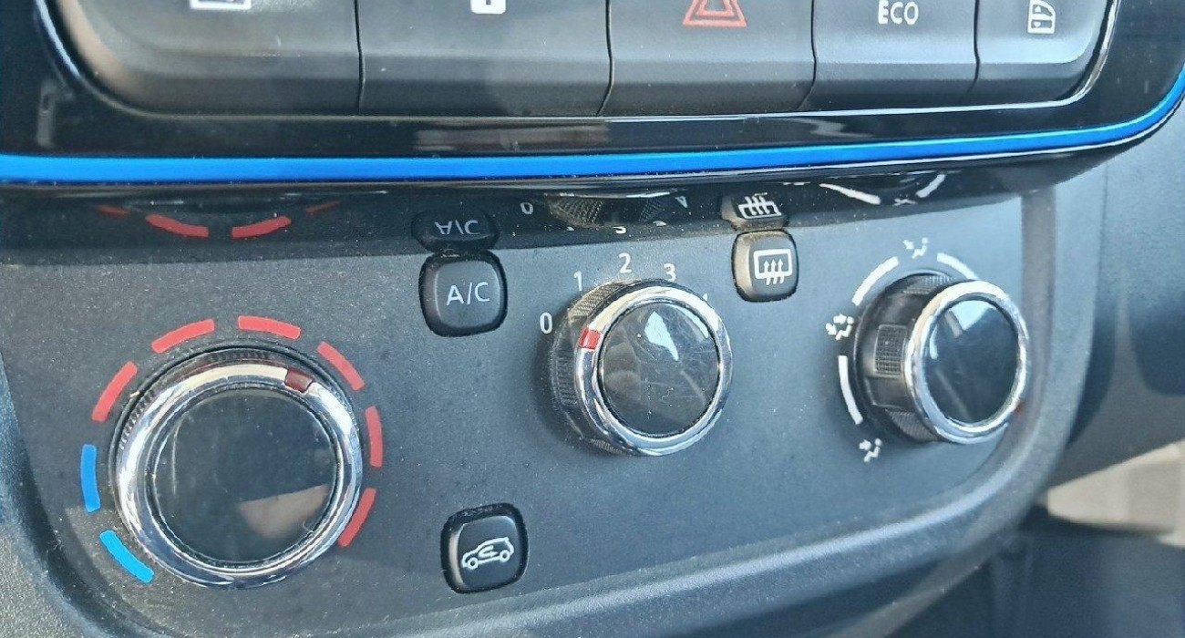 Dacia SPRING Achat Intégral Confort 7