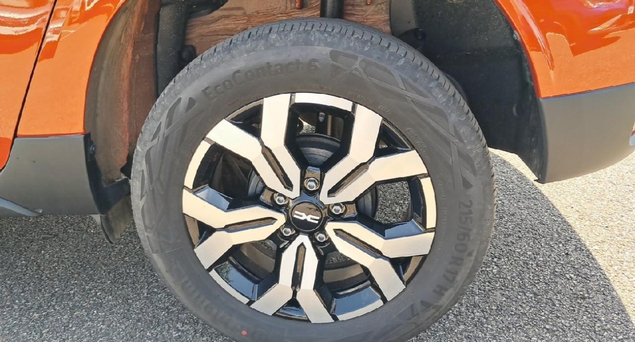 Dacia DUSTER ECO-G 100 4x2 Journey 5