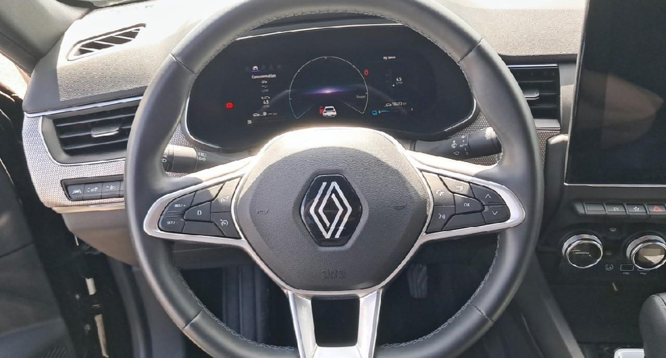 Renault ARKANA E-Tech 145 - 23 Techno 11