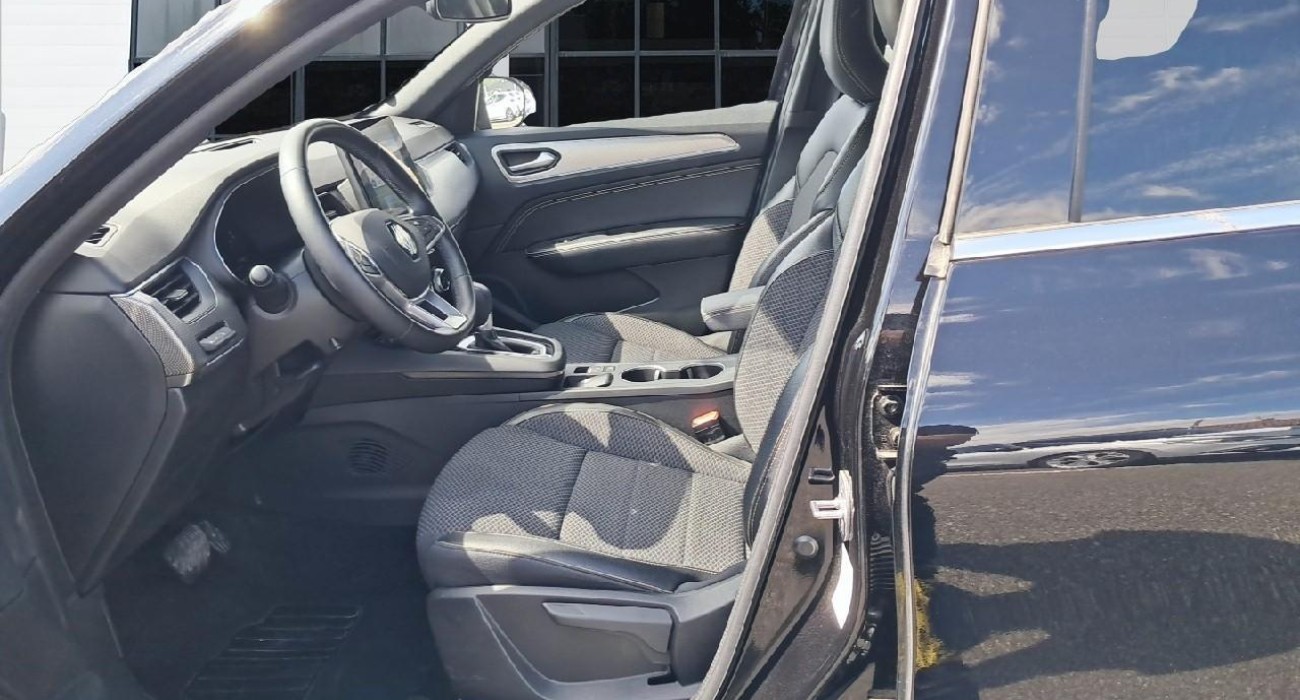 Renault ARKANA E-Tech 145 - 23 Techno 15