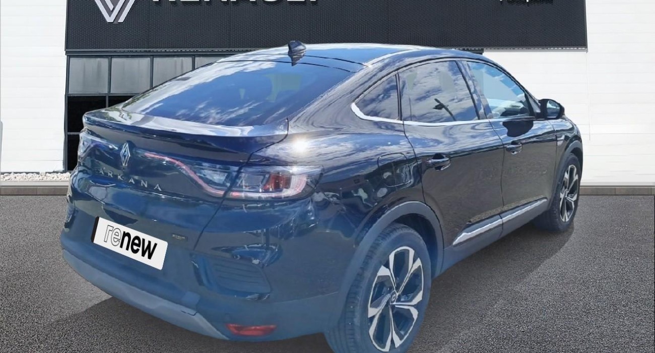 Renault ARKANA E-Tech 145 - 23 Techno 6