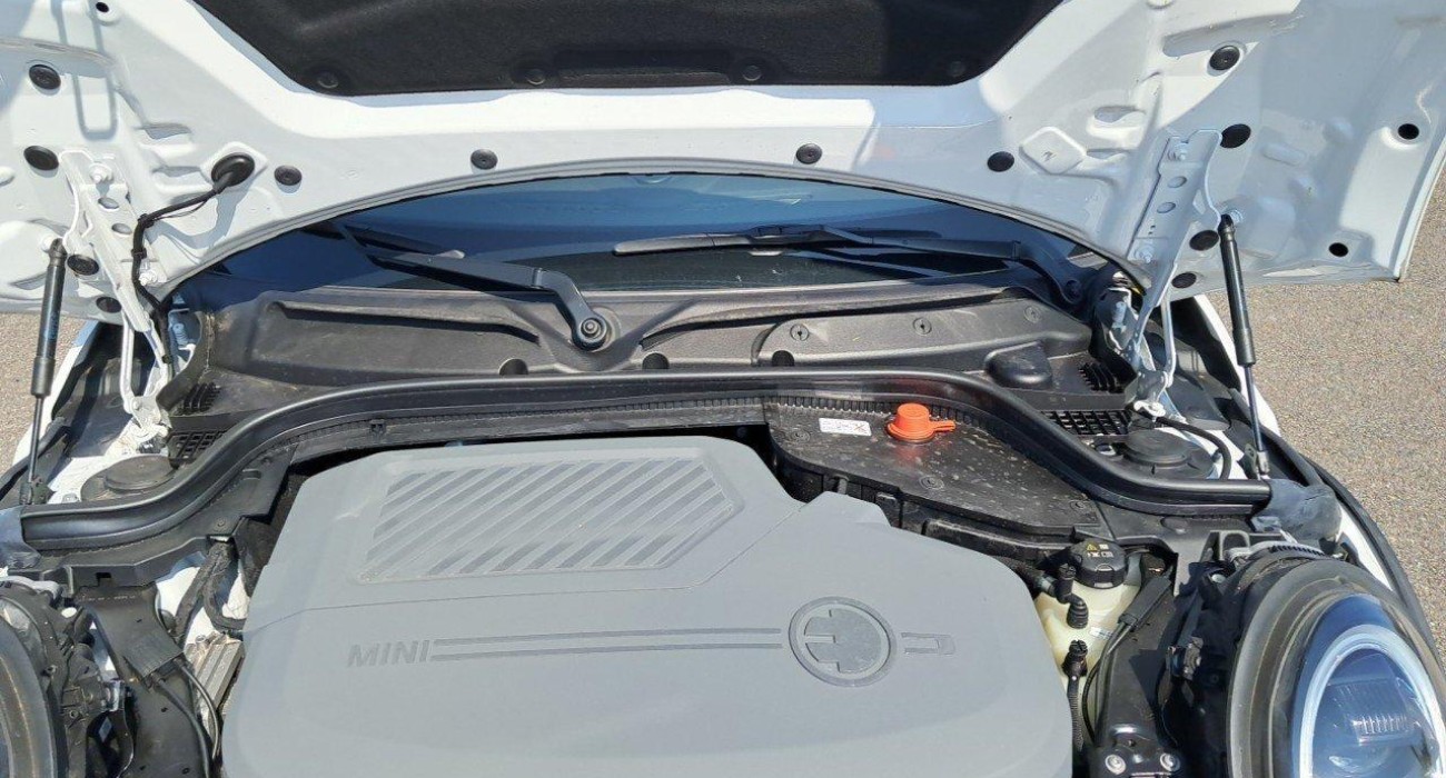 Mini HATCH Hatch 3 Portes Cooper SE 184 ch Edition Premium Plus 14