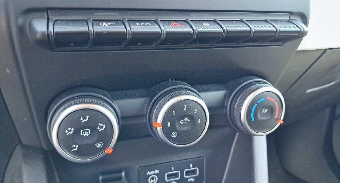 Renault CLIO Clio Blue dCi 100 Evolution 7