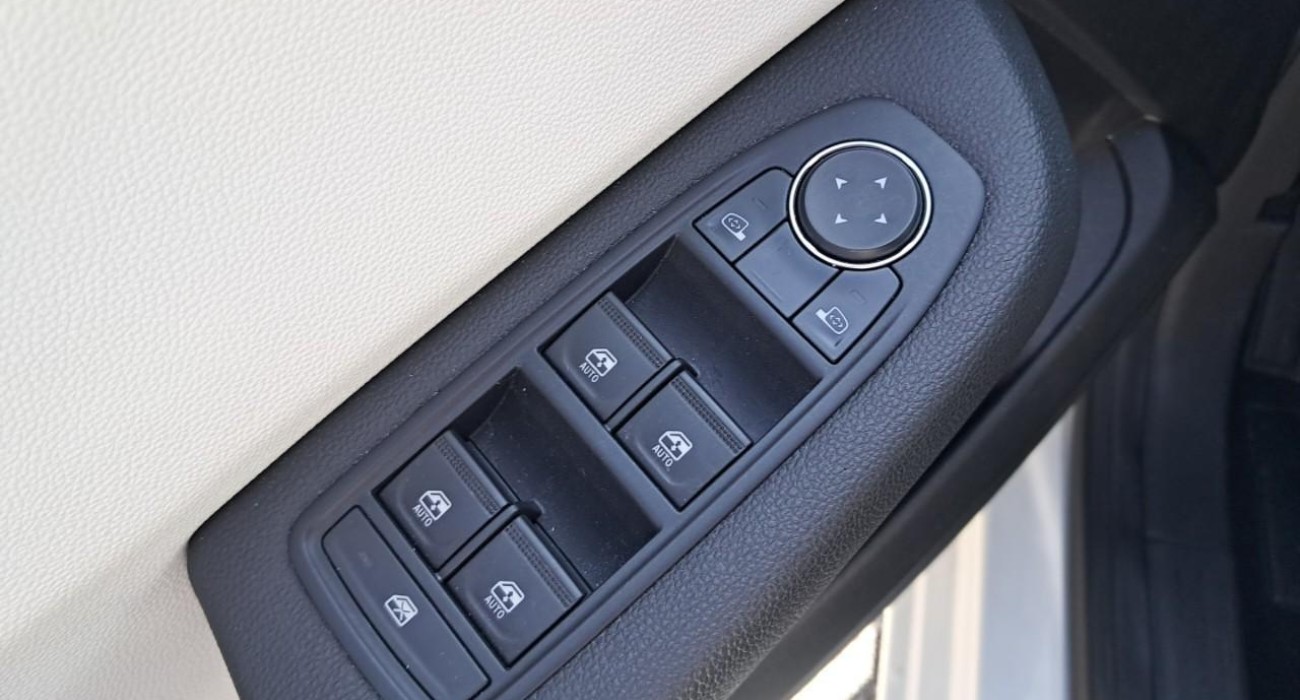 Renault CLIO Clio E-Tech full hybrid 145 Techno 9