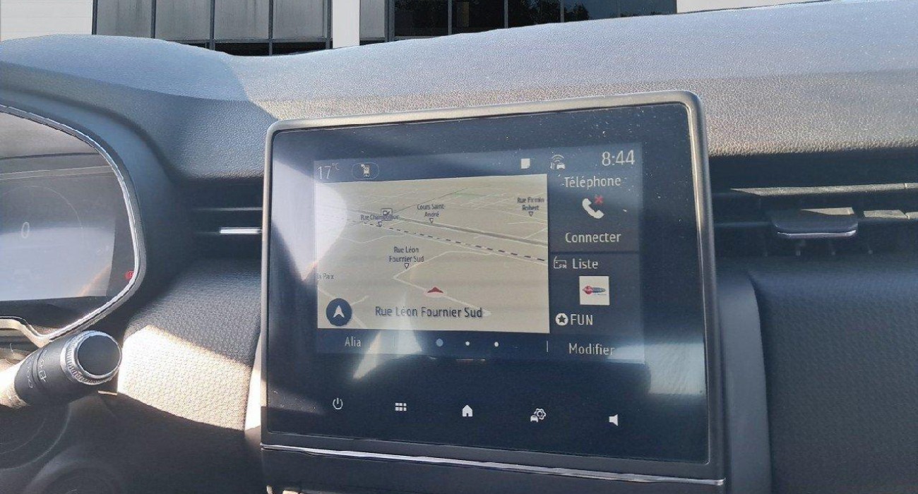 Renault CLIO Clio E-Tech 140 - 21 Business 8