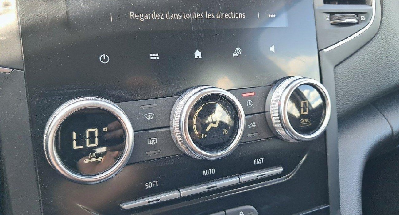 Renault MEGANE ESTATE Mégane IV Estate E-TECH Plug-In Hybride 160 Business 7