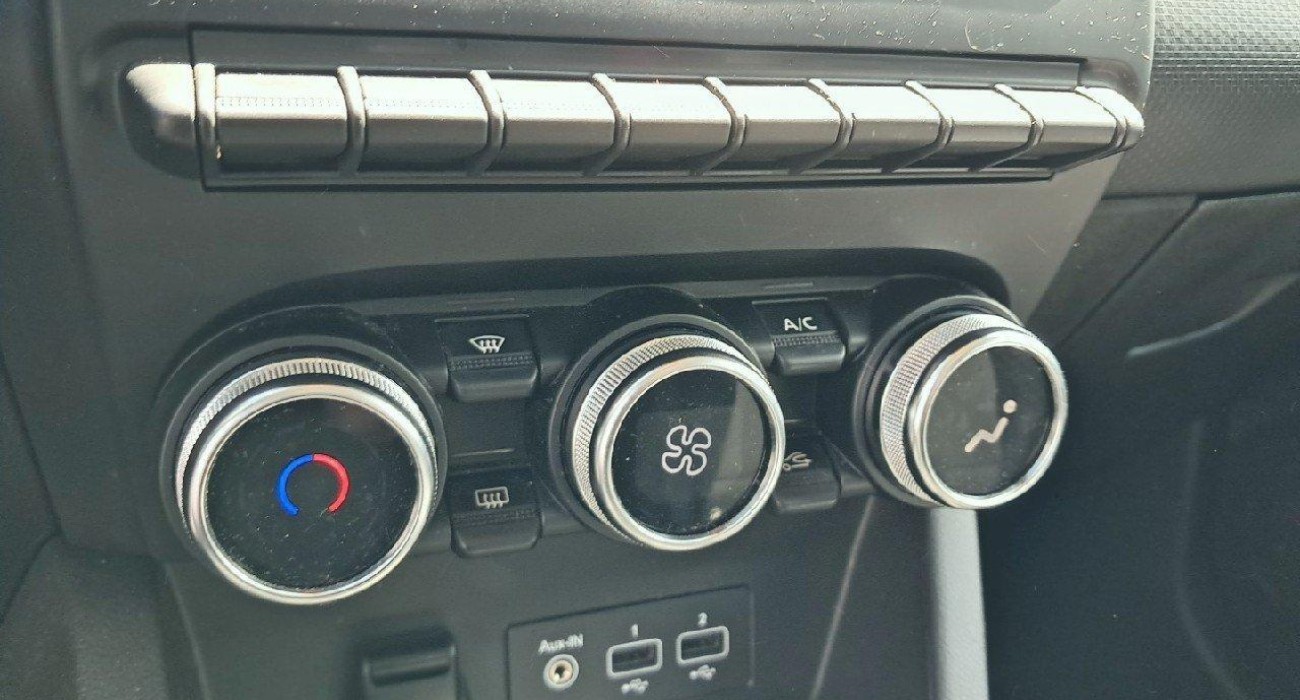 Renault CLIO Clio E-Tech 140 - 21 Business 7