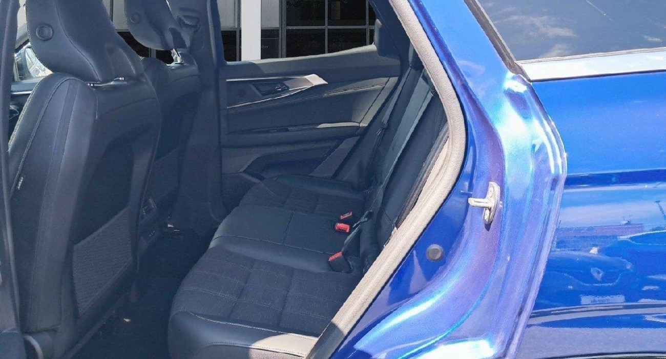 Renault AUSTRAL E-Tech hybrid 200 Iconic 11