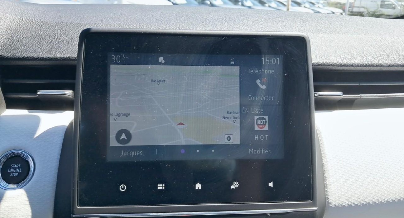 Renault CLIO Clio E-Tech 140 Intens 8