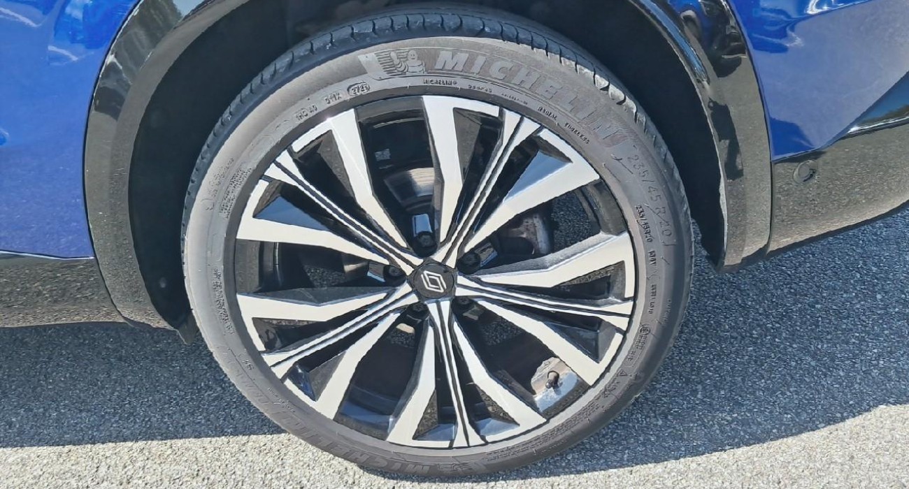 Renault AUSTRAL E-Tech hybrid 200 Iconic 13