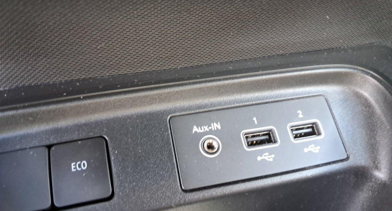 Renault TWINGO Twingo III E-Tech Equilibre 15