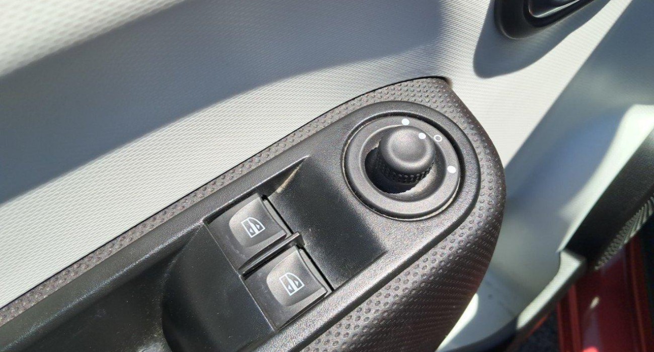 Renault TWINGO Twingo III E-Tech Equilibre 9