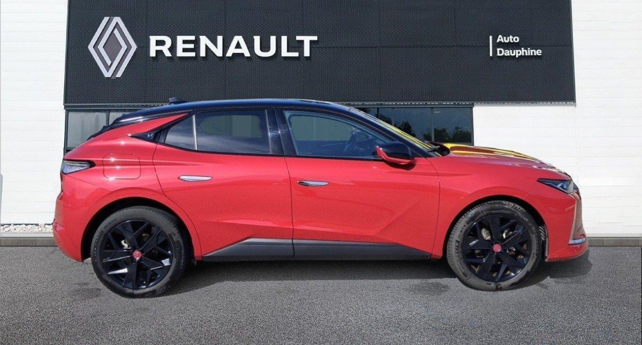 Ds 4 BlueHDi 130 EAT8 Performance Line+ 2