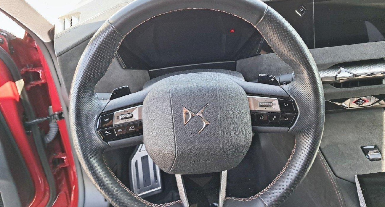 Ds 4 BlueHDi 130 EAT8 Performance Line+ 6