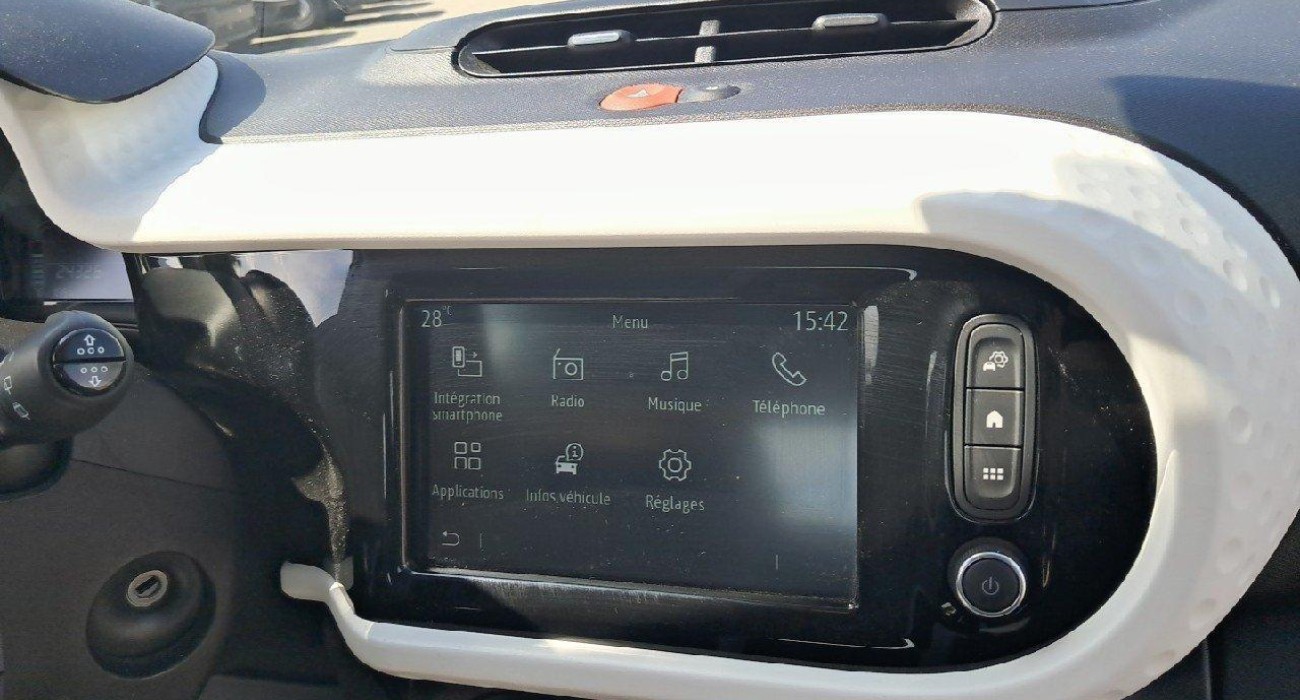 Renault TWINGO Twingo III Achat Intégral - 21 Zen 8