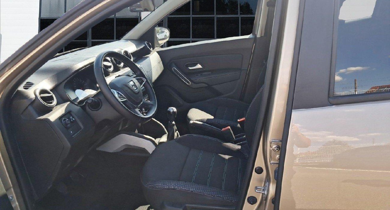 Dacia DUSTER ECO-G 100 4x2 Prestige 10