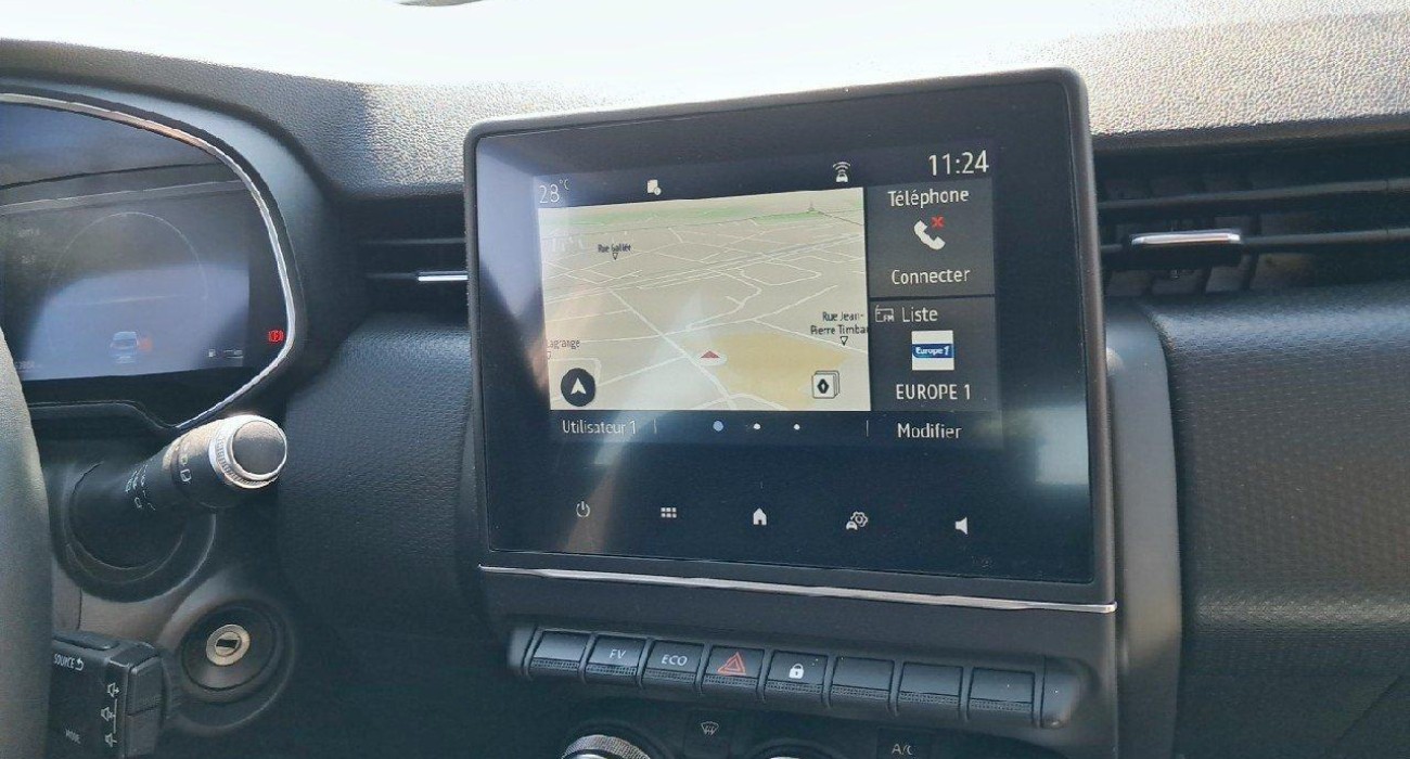 Renault CLIO Clio E-Tech 140 - 21 Business 8