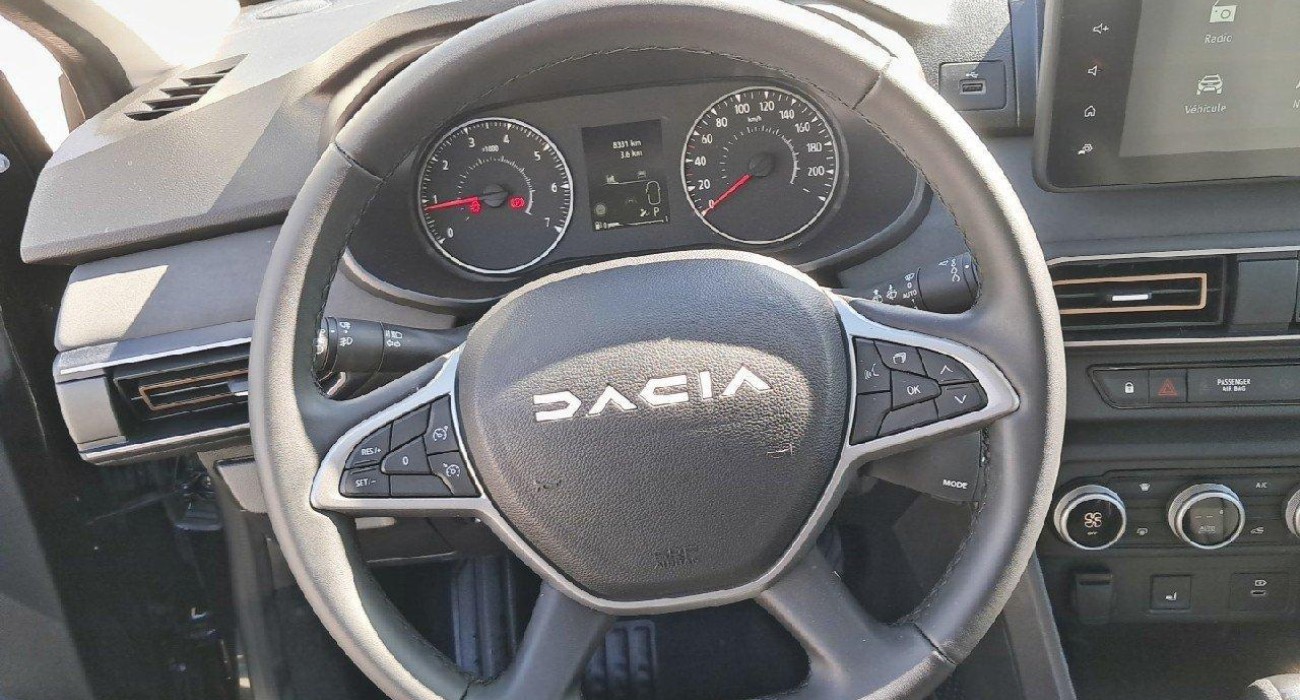 Dacia SANDERO TCe 90 CVT Stepway Extreme 6