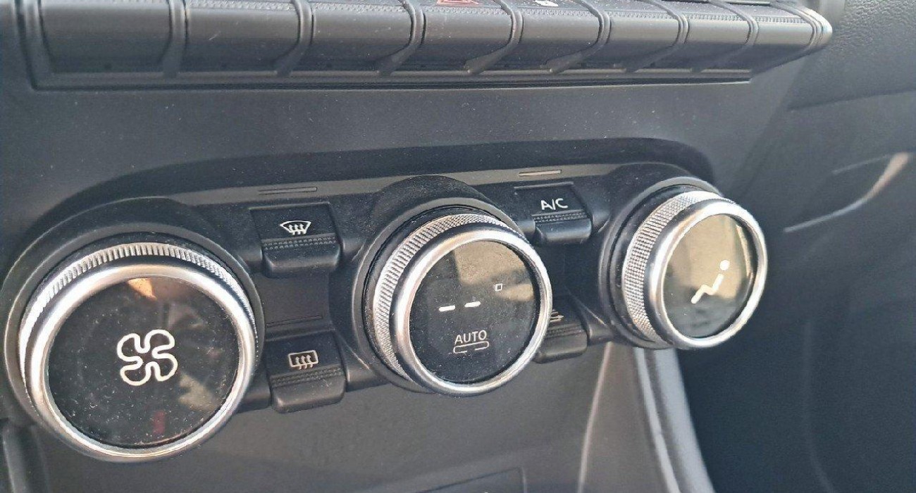Renault CAPTUR TCe 100 GPL Intens 7