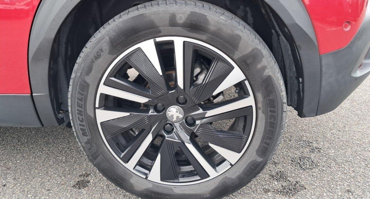 Peugeot 2008 BlueHDi 130 S&S EAT8 GT Line 13