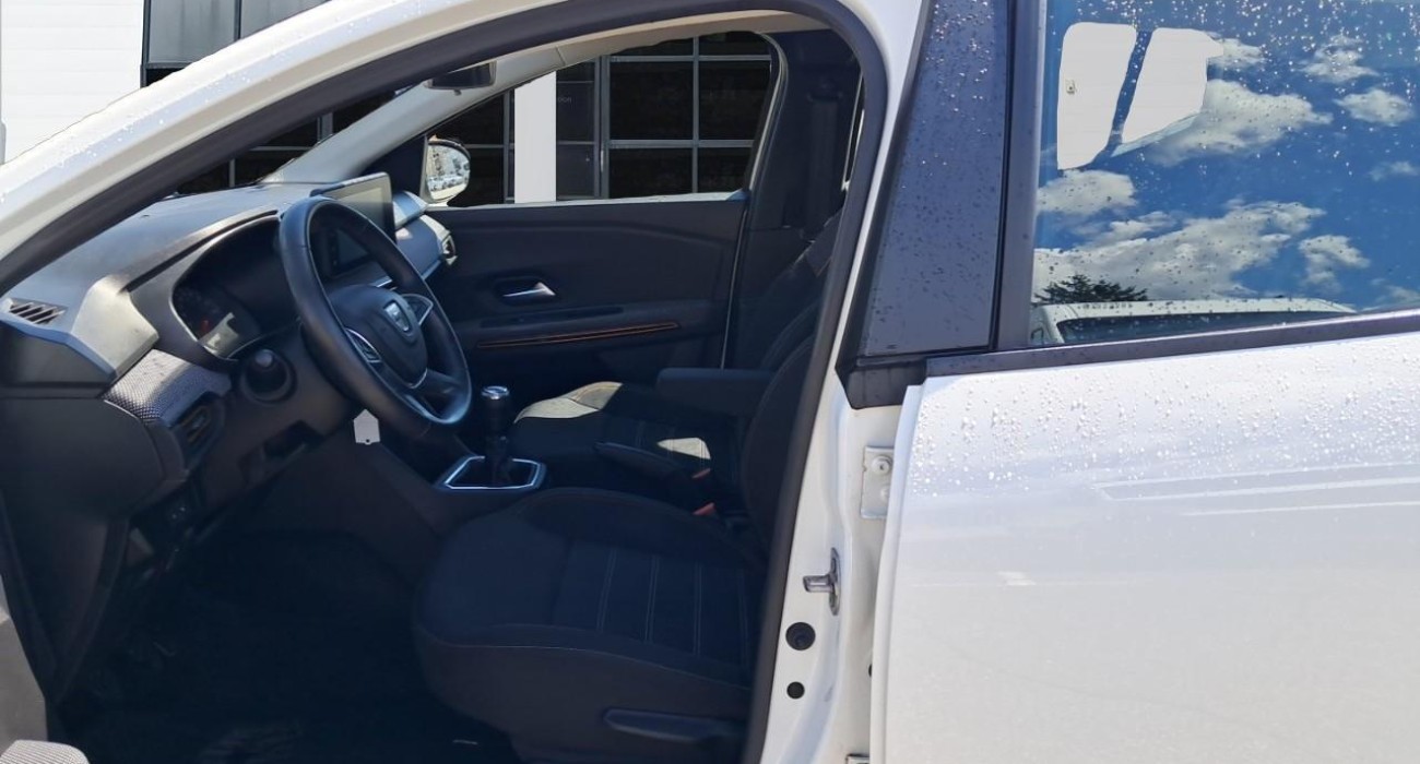 Dacia SANDERO ECO-G 100 Stepway Confort 10