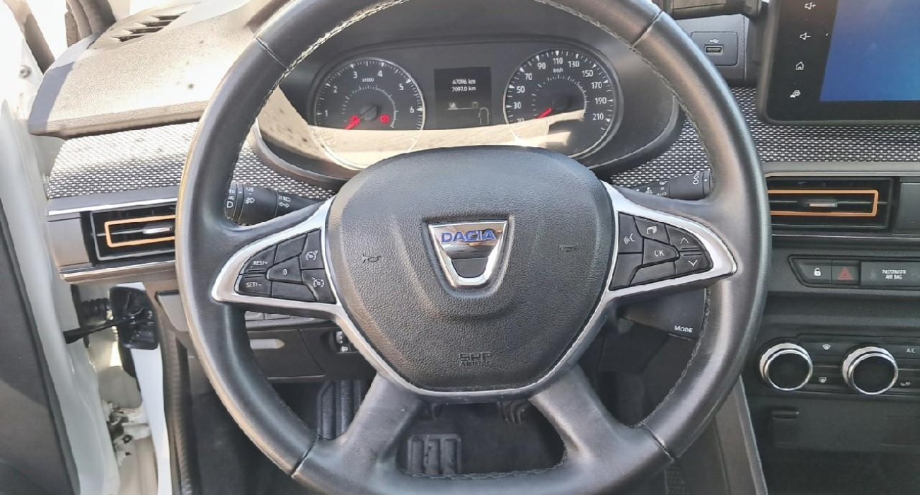 Dacia SANDERO ECO-G 100 Stepway Confort 6
