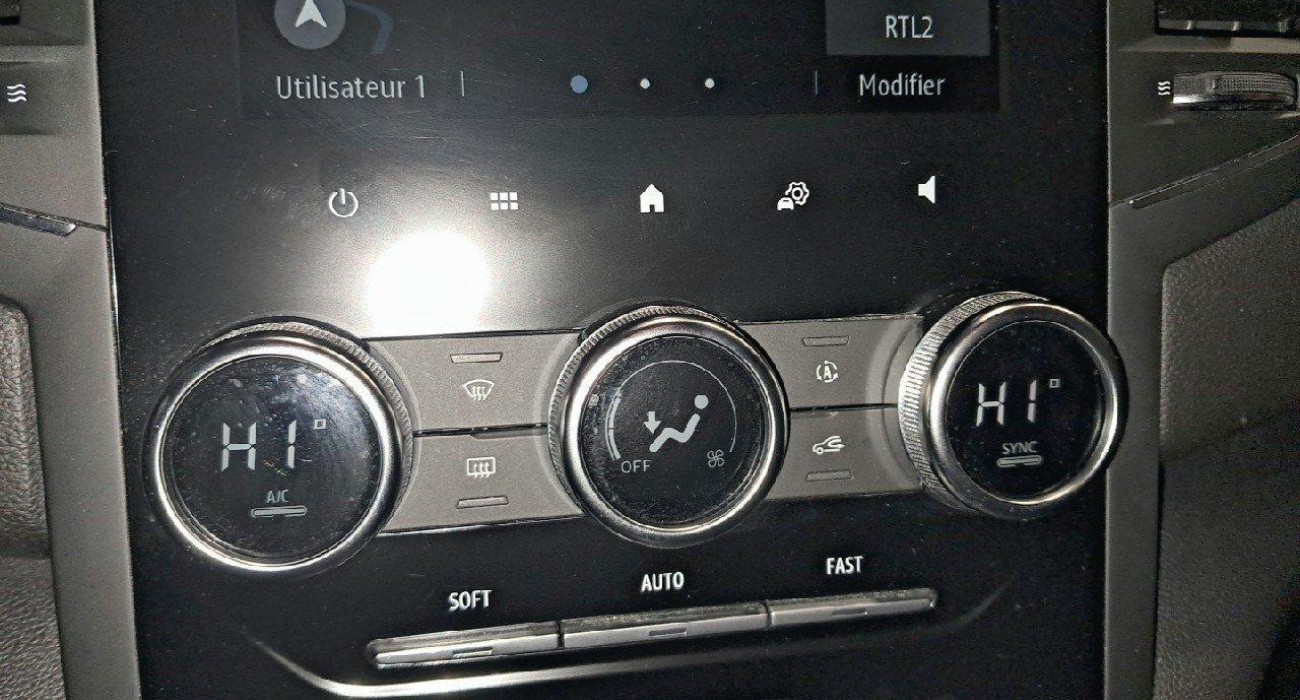 Renault MEGANE ESTATE Mégane IV Estate E-TECH Plug-In Hybride 160 Business 12