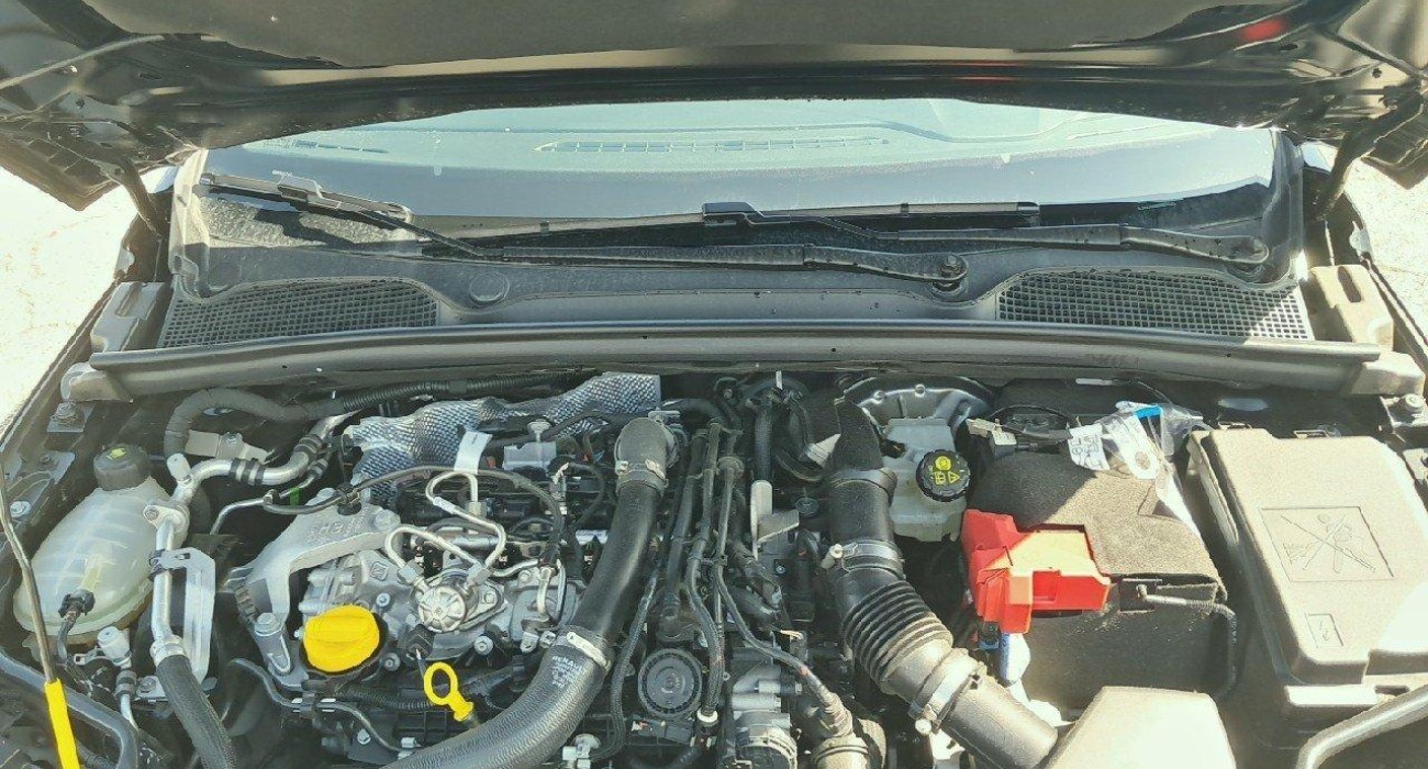 Renault CLIO Clio TCe 140 - 21N Initiale Paris 14