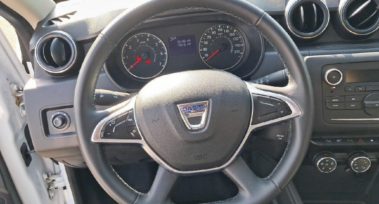 Dacia DUSTER Blue dCi 115 4x4 Confort 6